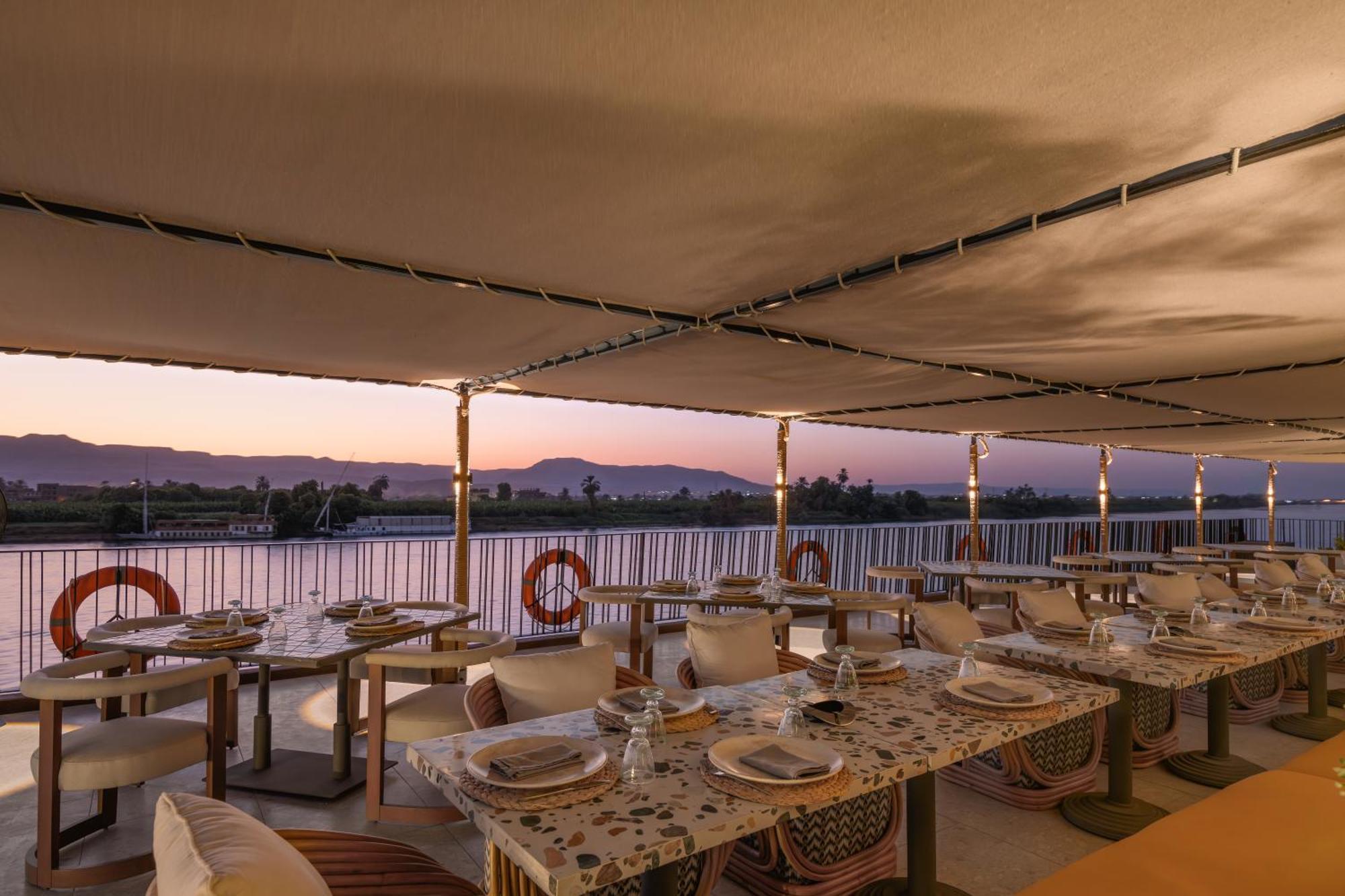 Soleil Nile Cruise - Every Monday From Luxor For 4 & 7 Nights, And Every Friday From Aswan For 3 & 7 Nights Exterior foto