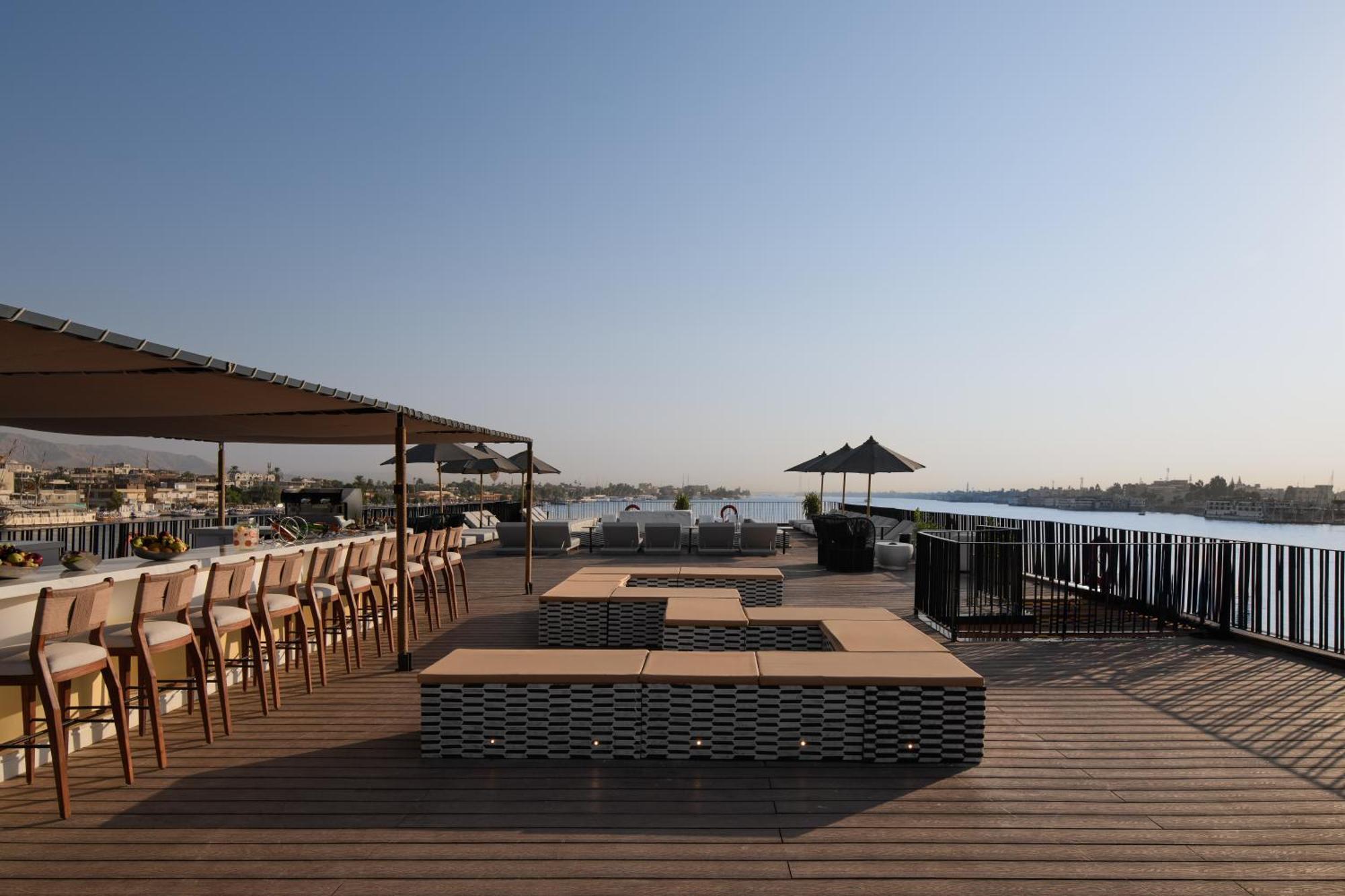 Soleil Nile Cruise - Every Monday From Luxor For 4 & 7 Nights, And Every Friday From Aswan For 3 & 7 Nights Exterior foto