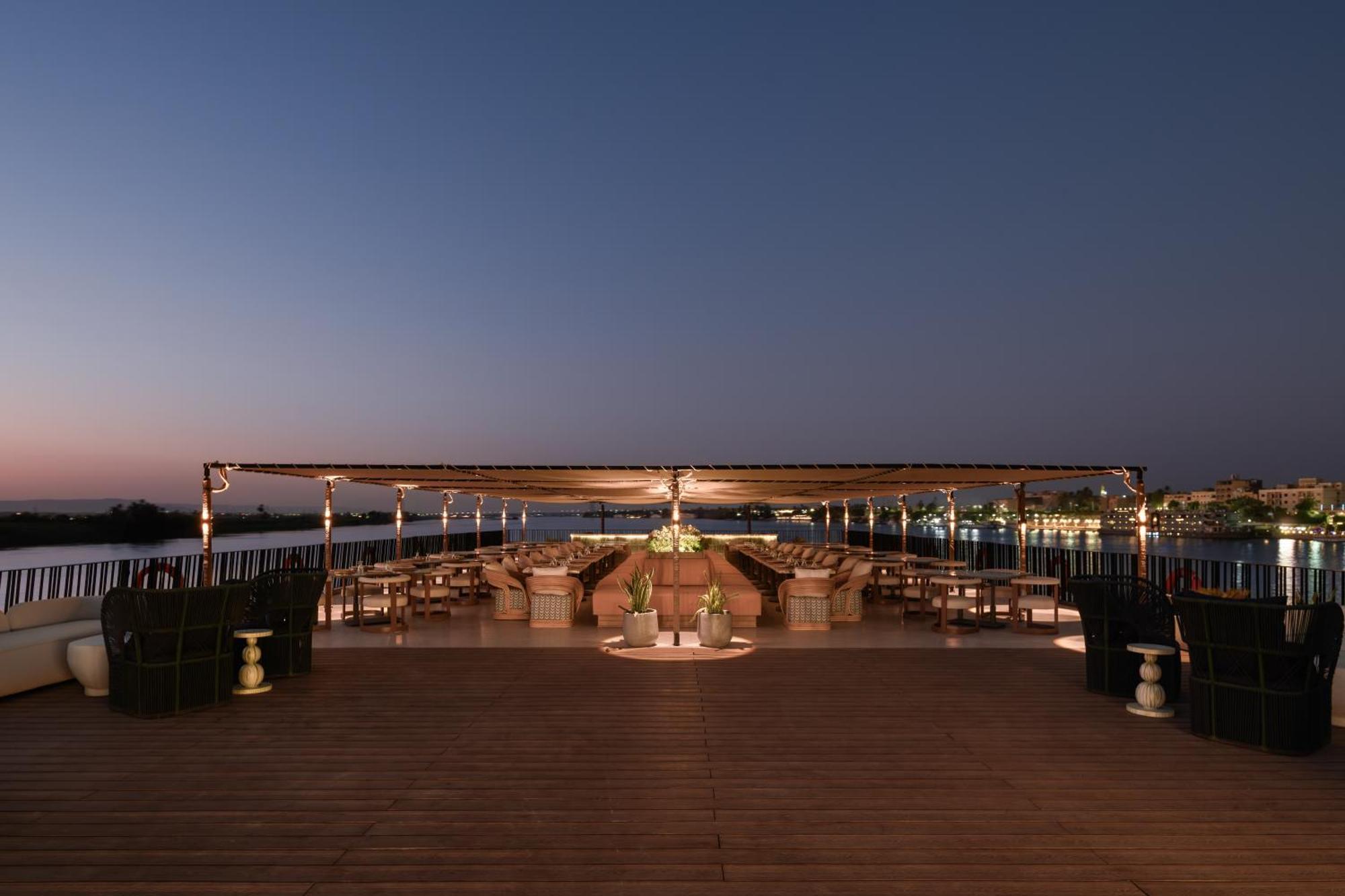 Soleil Nile Cruise - Every Monday From Luxor For 4 & 7 Nights, And Every Friday From Aswan For 3 & 7 Nights Exterior foto